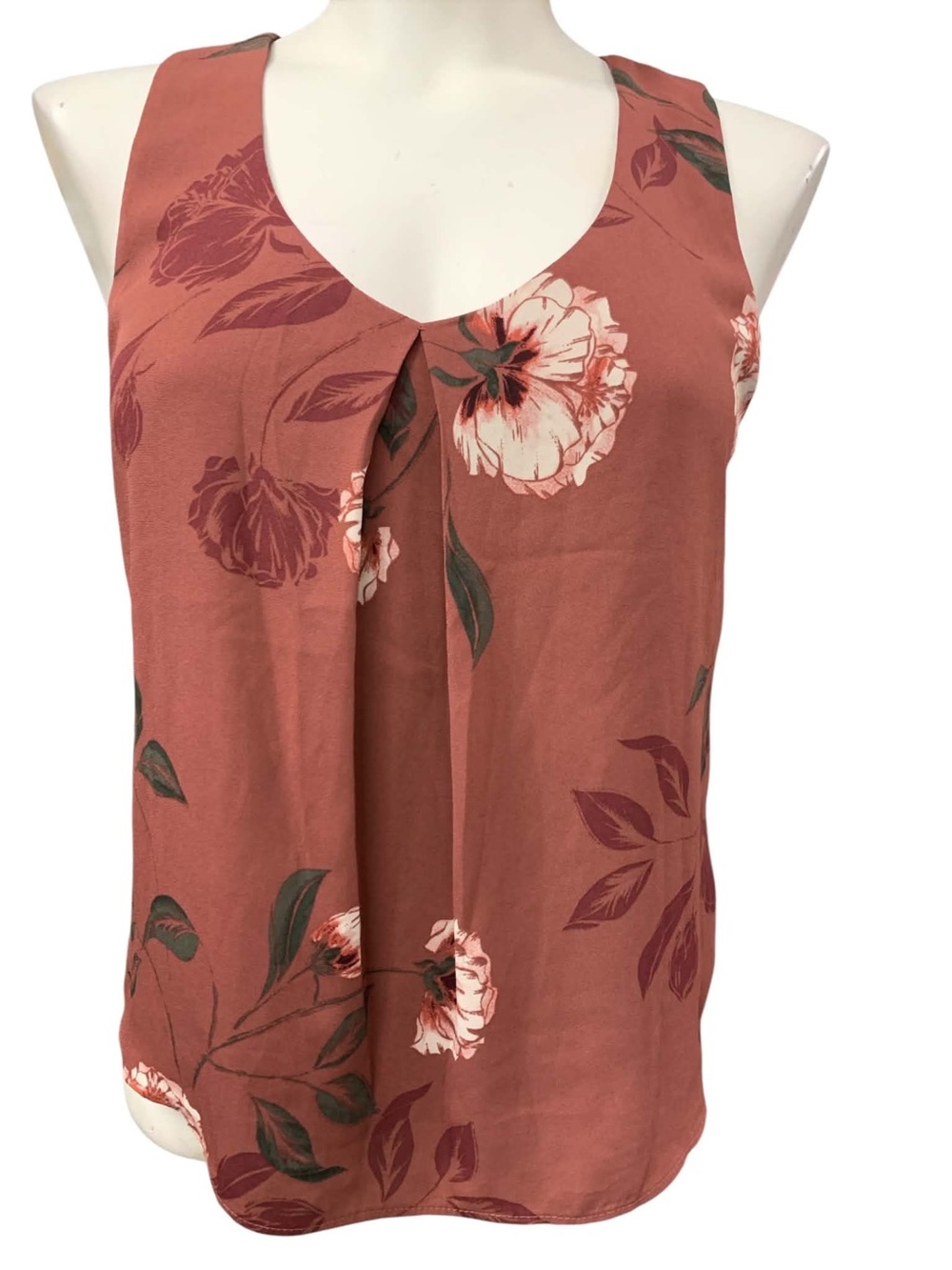 RW&CO. Floral V-Neck Sleeveless Top - Rust Rose Size S